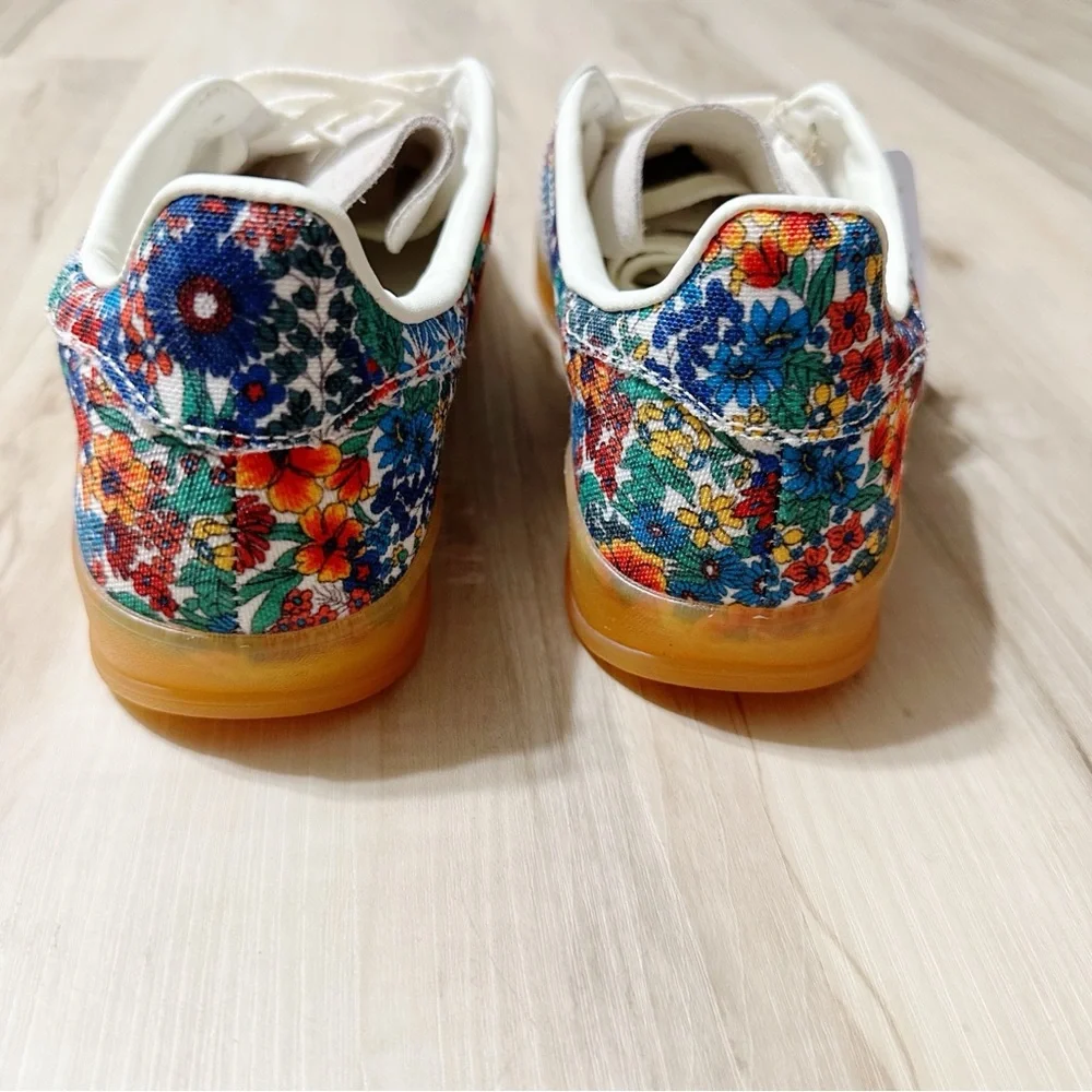 NWT Adidas GAZELLE INDOOR X LIBERTY LONDON SHOES
Size 7.5 - Picture 5 of 10